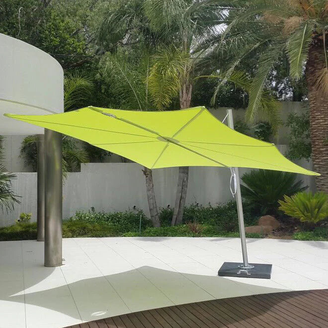 Spectra Cantilever Umbrella